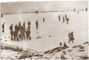 Mens' Curling Competition, Stake Moss, Wanlockhead, 1906